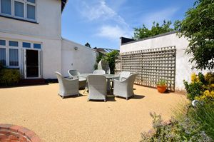 Photo 19- click for photo gallery